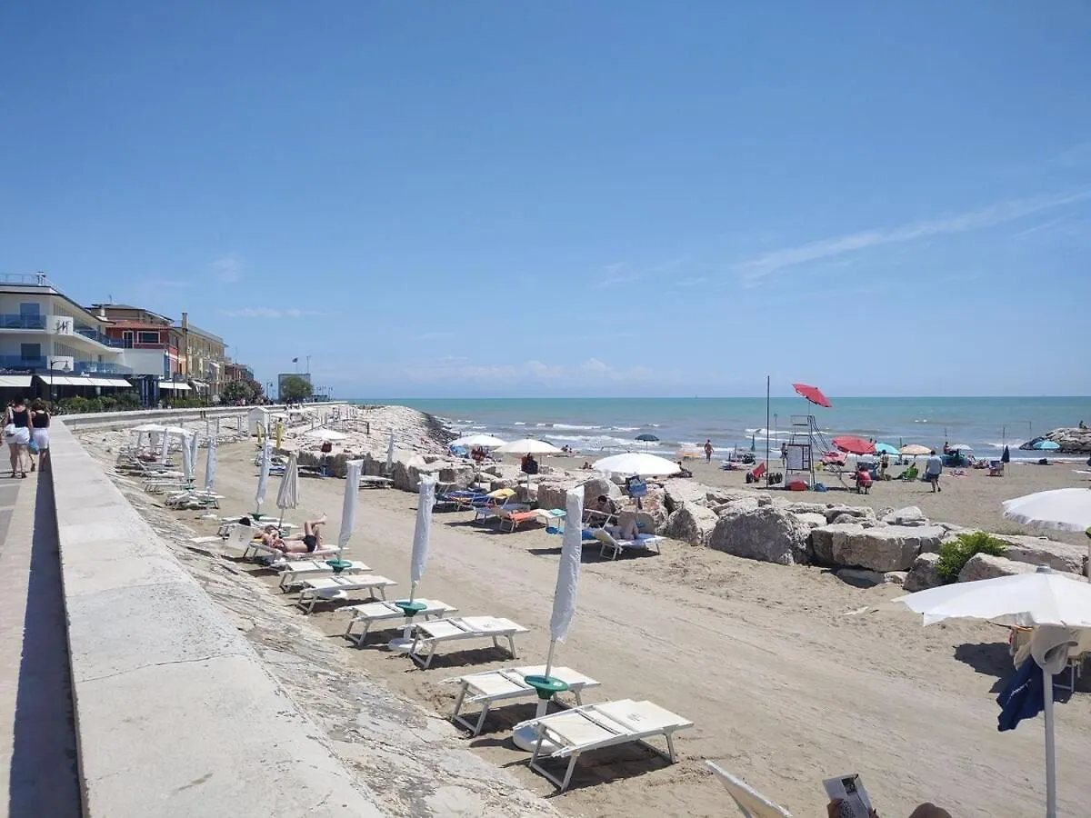 Apartment Petronia Beach & Historic Centre Caorle Italy